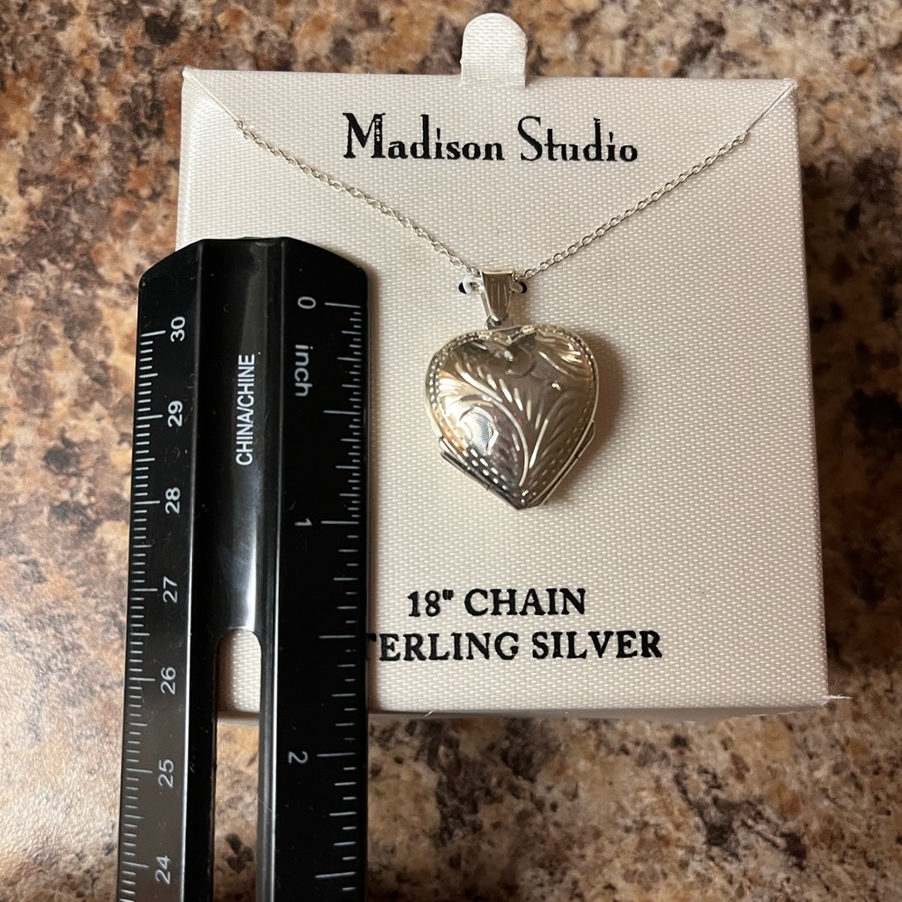 Vintage Sterling Silver 4 Part Heart Locket Necklace 18 Inch Chain NIB - Picture 12 of 12